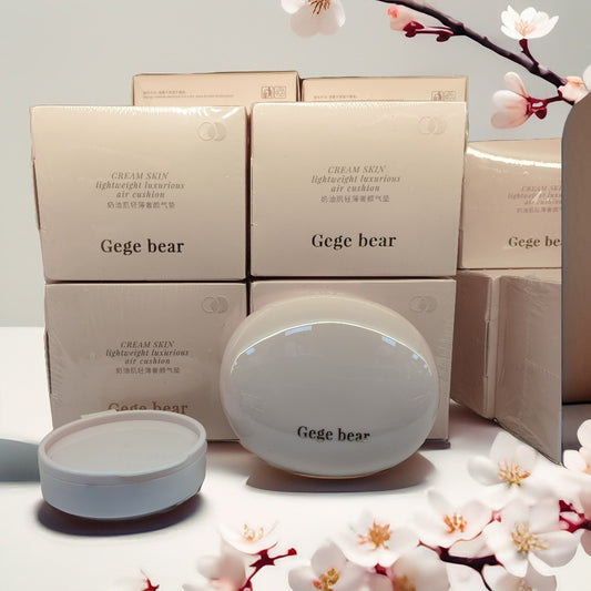 Gege bear base en crema para piel ligera y lujosa con esponja